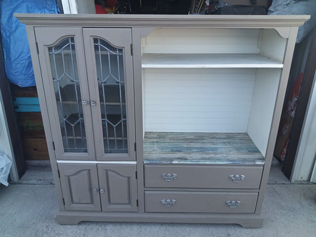 Basset Chest Of drawers With Shelves And Leaded Beveled Glass Doors 