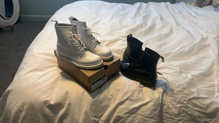 Doc Martens size 8 women’s