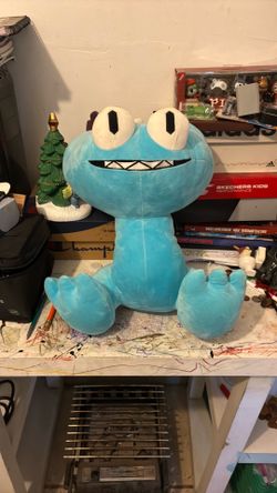 Rainbow friends cyan plushie giant
