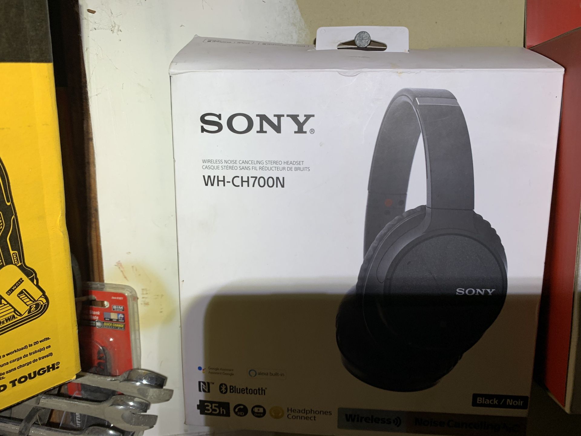 Sony headphones Bluetooth