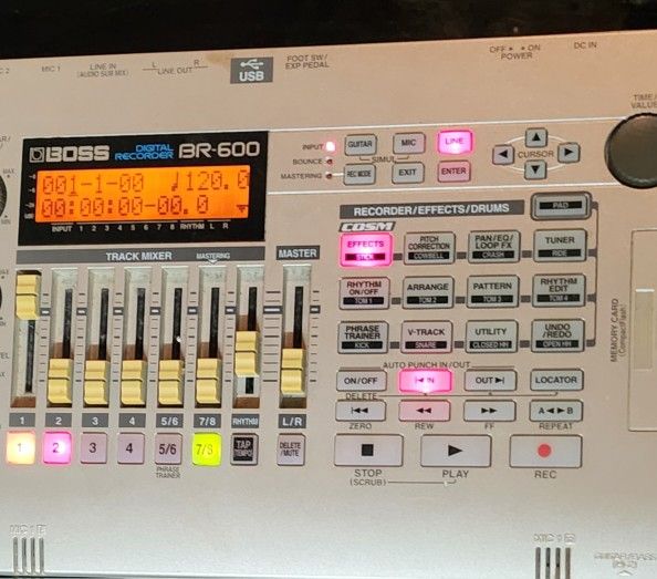 Boss BR600