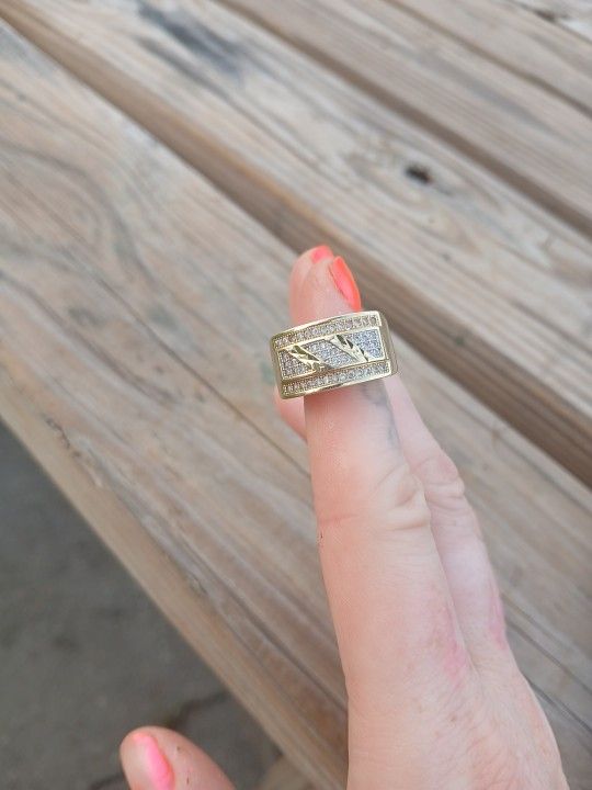 Mend 14kt Gold Ting W Diamonds Size 10 1/2