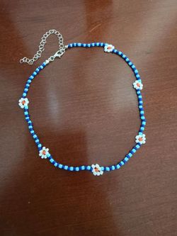 Necklace lot