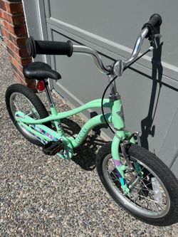 16” Electra Sprocket bike for kids - color is seafoam