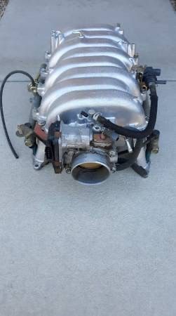 Toyota Lexus 2UZFE 4.7 intake manifold throttle body injectors