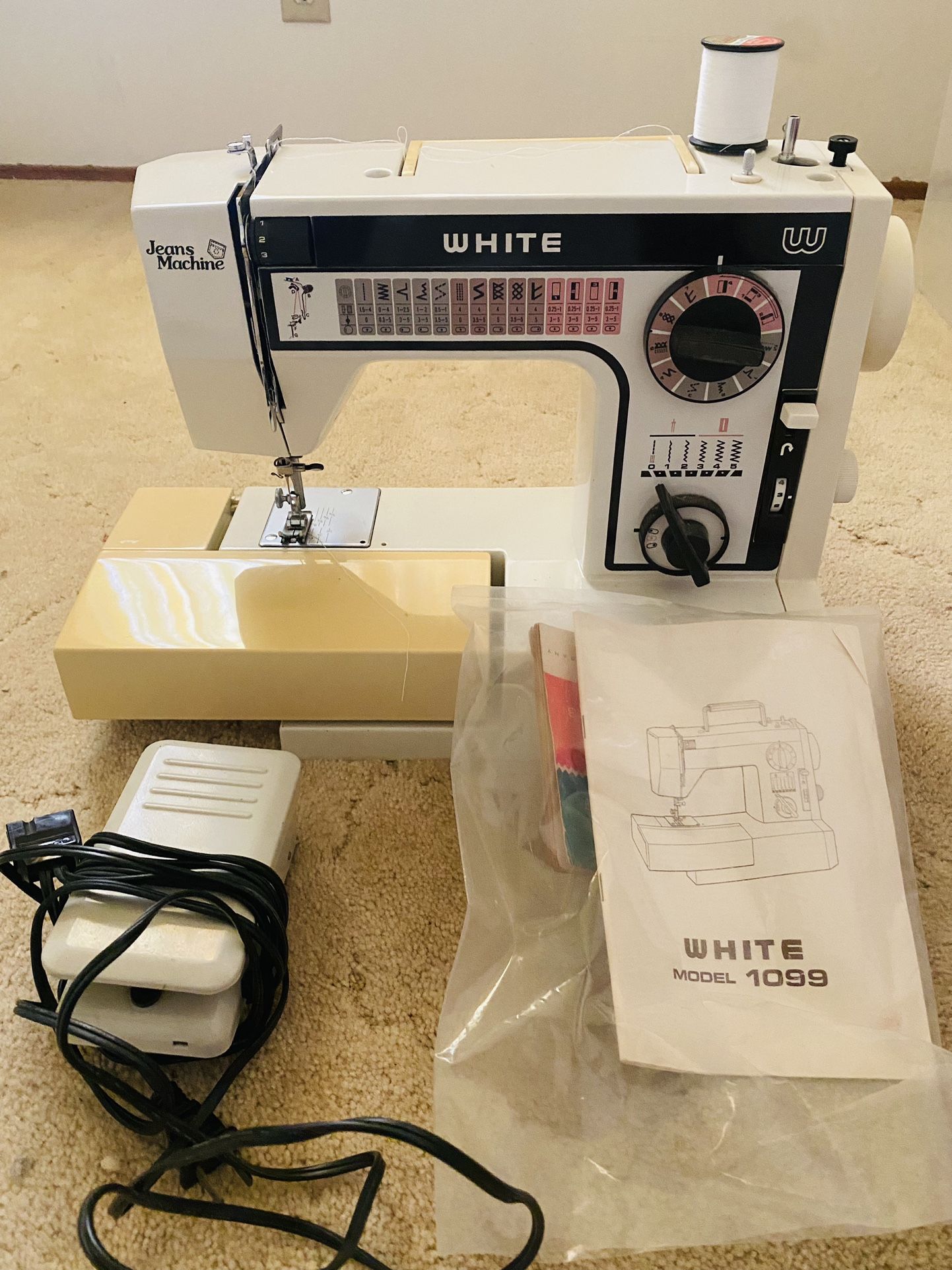 White Model 1099 Sewing Machine