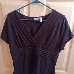 Black V-Neck Top 