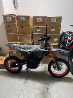 Valtinsu EM5 Electric Dirt Bike 