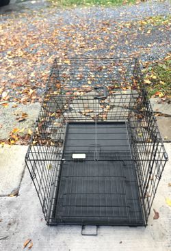 Dog cage never used