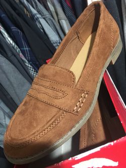 American eagle cognac flats/oxfords