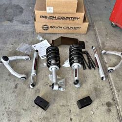 Rough Country Lift Kit 