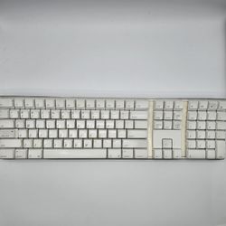 Apple Wireless Keyboard A1016 White English Layout w/ Numeric Keypad Vintage