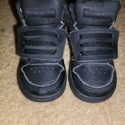 Boy / Girl Addidas Shoes