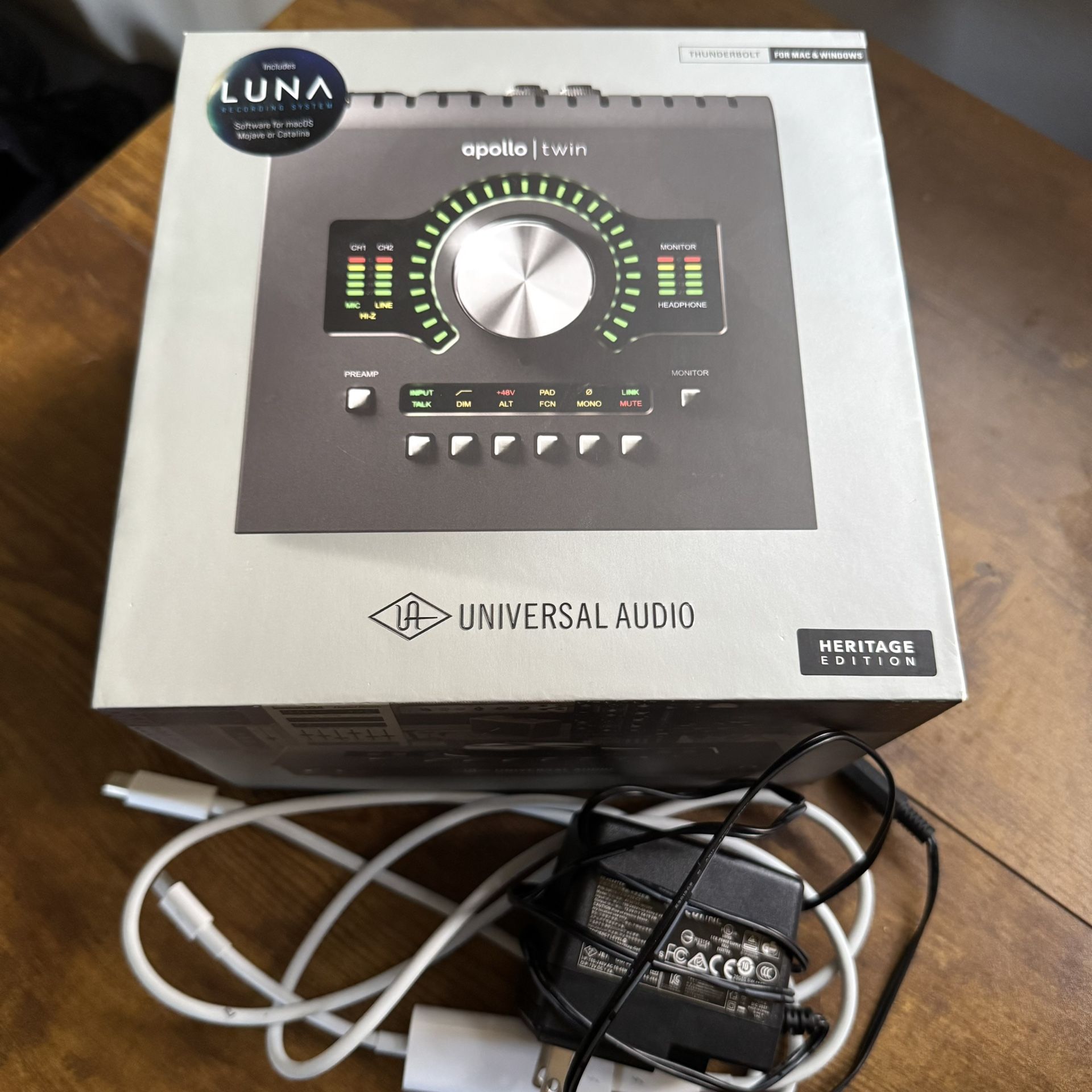 Universal Audio Apollo Twin MKII DUO Heritage Edition Analog Interface