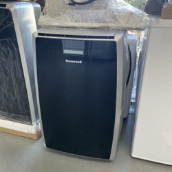 air conditioning unit w/ dehumidifier and fan