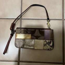 Coach Wristlet Purse 