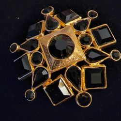 1950s Black And Gold Overlay Brooch