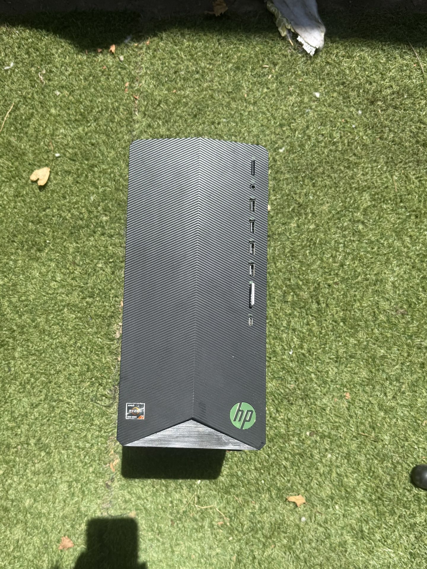 HP Pavilion Gaming Desktop - AMD RYZEN 5000 SERIES