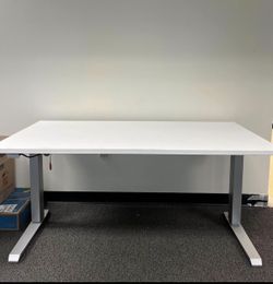 Height Adjustable table