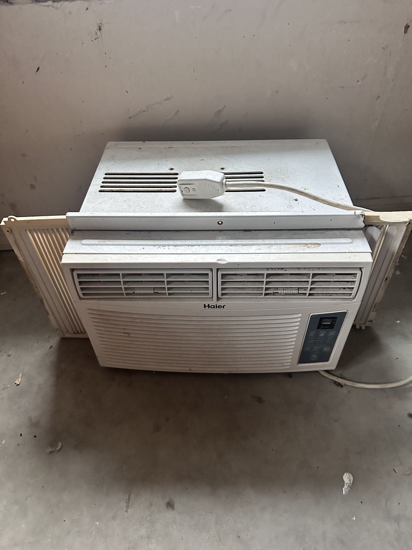 Hair Window HVAC Unit