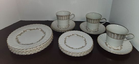 For Your Next Tea Party, Bridal Or Baby Shower, 5 Cups And Saucers, 7 Dessert Plates
