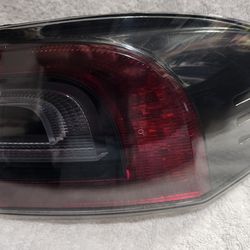 12-20 Oem Tesla Model S right rear outer tail light