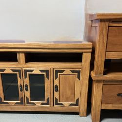 Entertainment Center / End Tables 