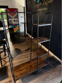 Dresser/ shoe rack
