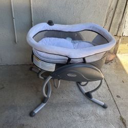 Baby Graco Bassinet