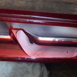 2016-2018 Chevrolet Camaro -Tail Lights, with Bulb, Halogen/LED, Clear and Red Lens

