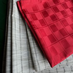 10 Placemates ,4red and 6 Other Ones 