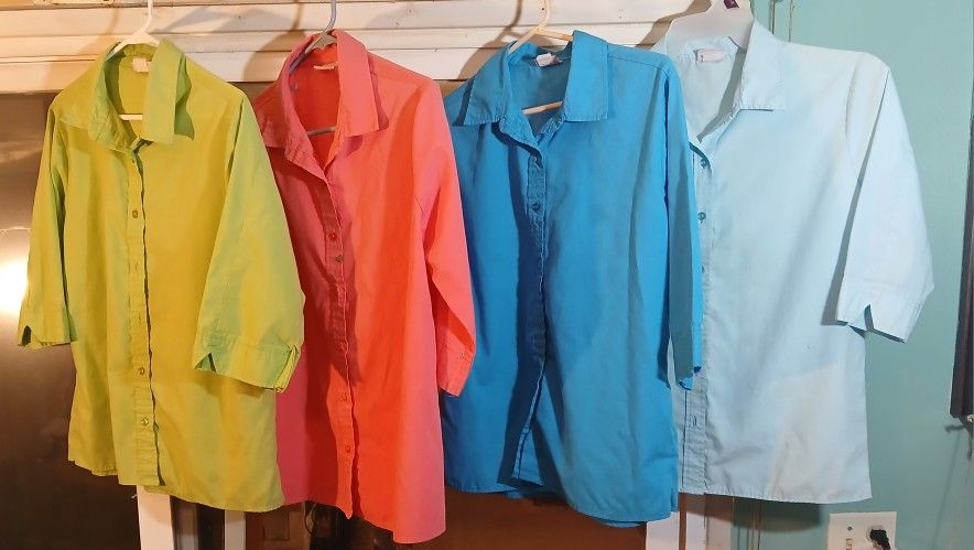 (4) Vintage AMERICAN SWEETHEART Button-Down Women's Shirts MEDIUM $10 ALL