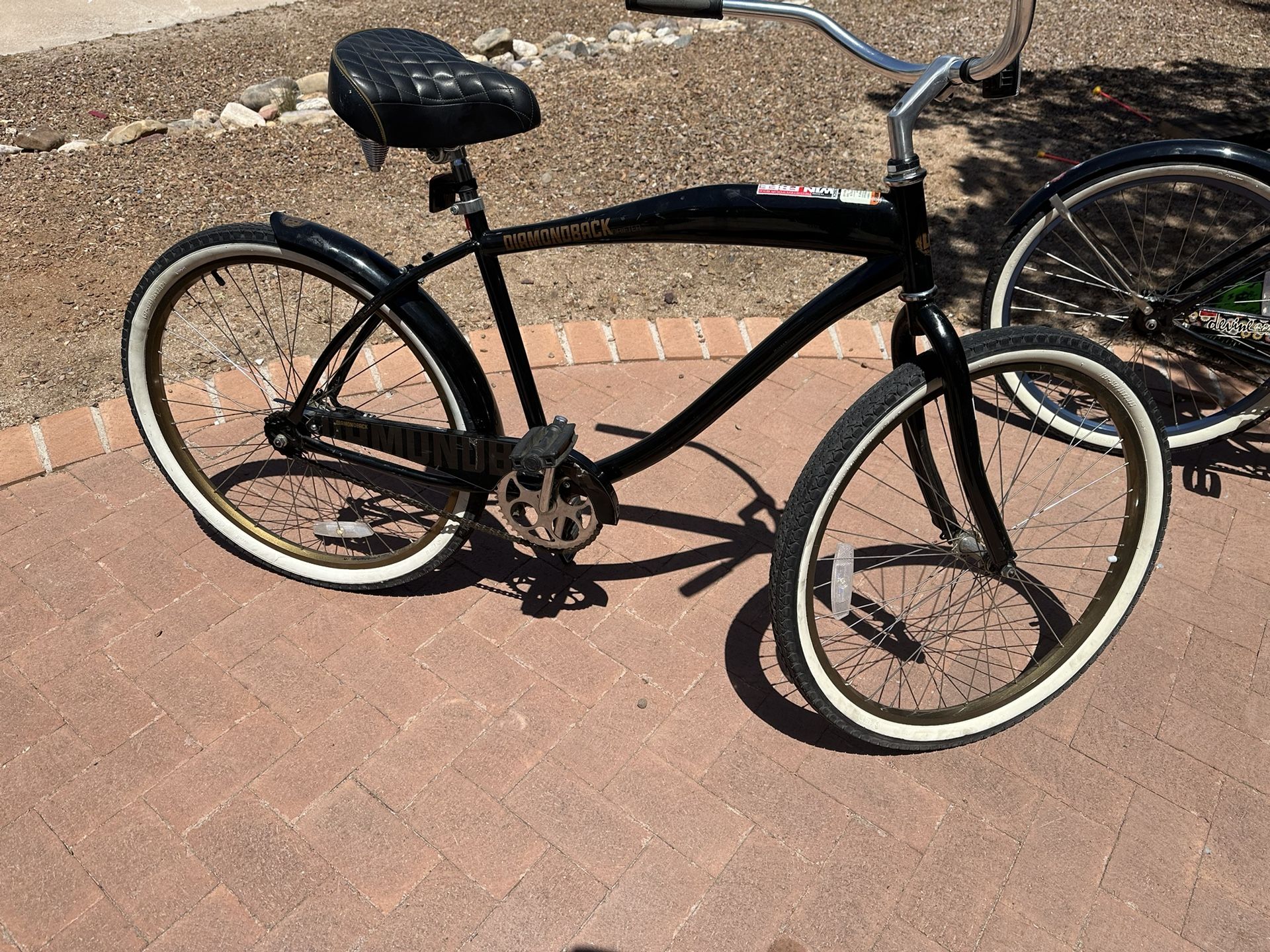 Mens Diamondback Beach Cruiser