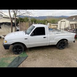 2000 Mazda B-Series Pickup