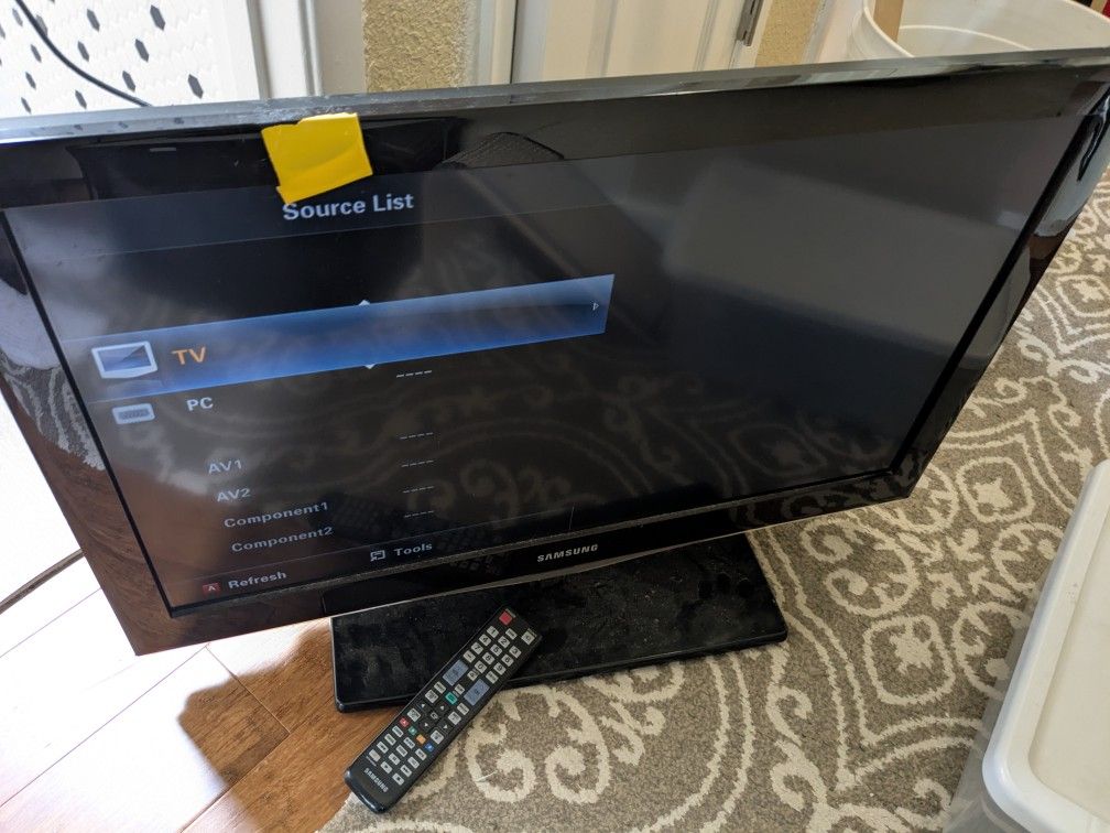 Not Smart 32 Inch Tv