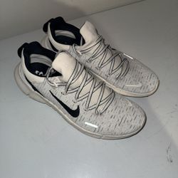 Nike Free run Size 11 