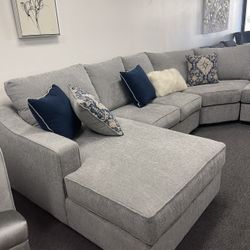 Living room Pick Up Today