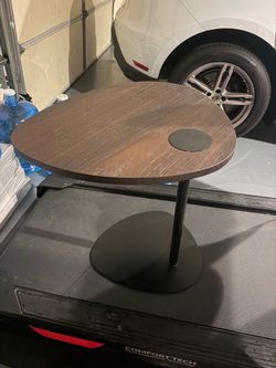 Living Room Coffee Table in Metal and Wooden Top, Luxury Design - Yassine