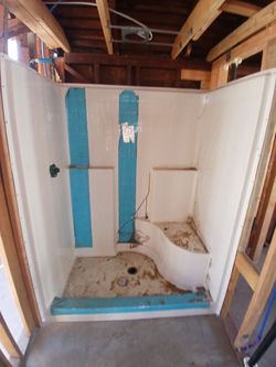 Showers Tubs Tiles