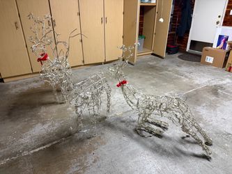 Christmas Reindeer w/ Lights Yard Decors Set of 3