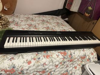 Piano Semi Nuevo