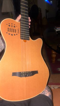 Godin guitar multiac grand consert