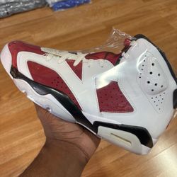 Carmine 6's 