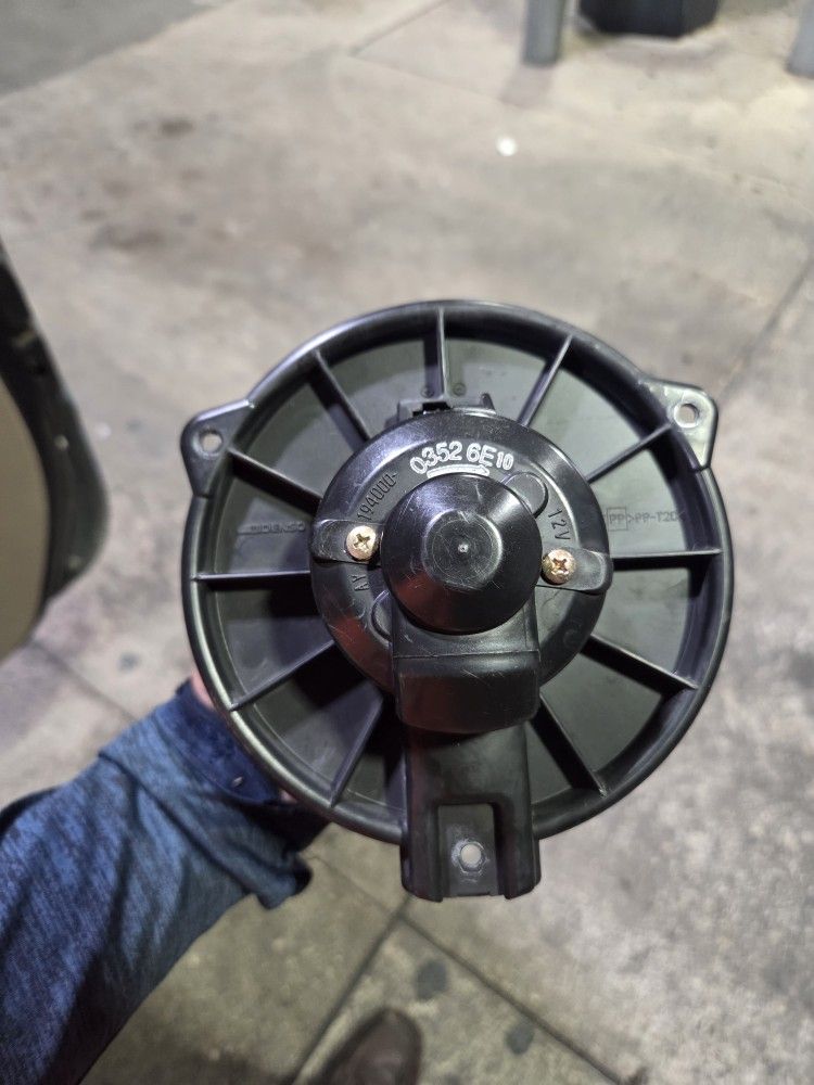 Broken OEM Blower Motor From 03 Tacoma 