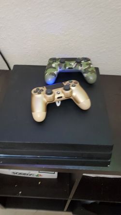 Ps4 pro 1tb with 2 controllers