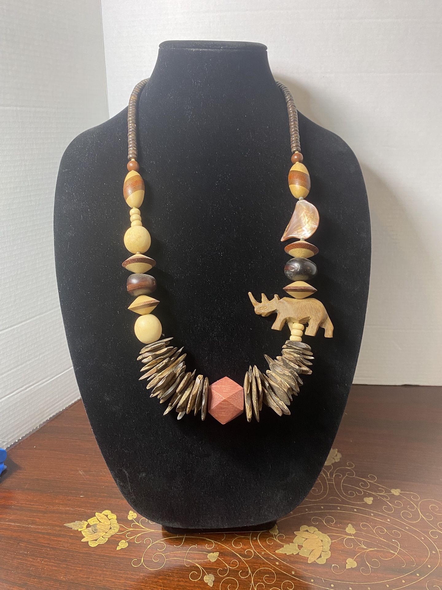 Vintage Wooden Necklace With Hand Carved Rhino N-2501