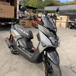 Scooter Itálica Trooper 150CC