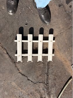 Free rod holders