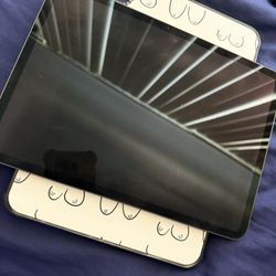iPad 11 M4 Lightly Used 
