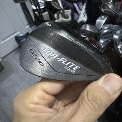 Top Flite Golf Wedge 52 Deg In RH